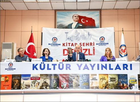 Büyükşehir’den Kent Kültürüne Dev Katkı Kitap Şehri Denizli’ye Büyükşehir’den 208 Eser