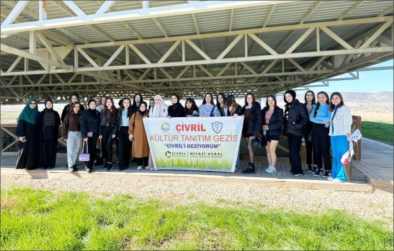 ÇİVRİL BELEDİYESİ ÖĞRENCİLER İÇİN KÜLTÜR GEZİLERİNE DEVAM EDİYOR