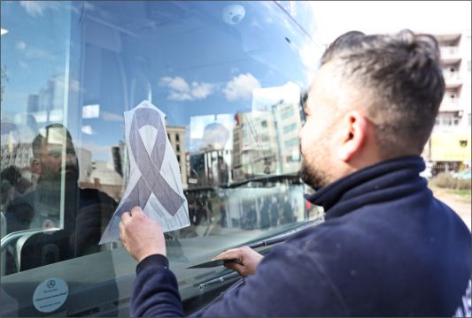 Büyükşehirden Siyah Kurdeleli Anma