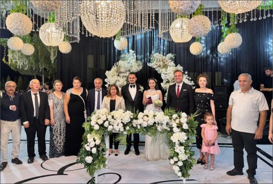 Esra İle Hüseyin Dünya Evine Girdi