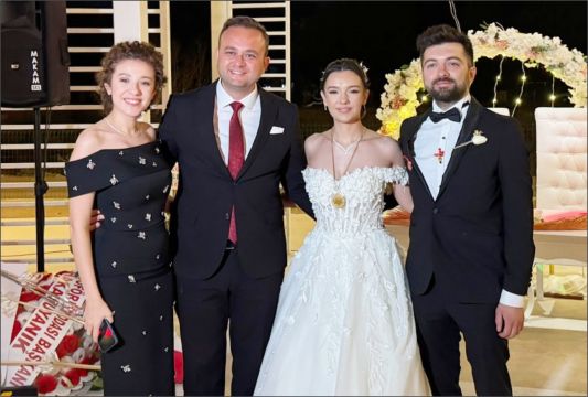 KÜLTÜR MERKEZİNDE İLK DÜĞÜN BAŞKAN YARDIMCISI SİNAN GENÇ’İN OLDU