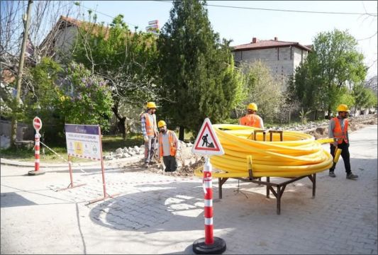 DOĞALGAZ BORU HATTI İĞDİR MAHALLESİNE ULAŞTI