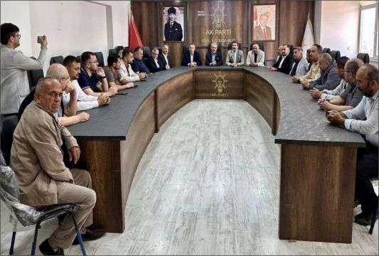 AK Parti Çivril Teşkilatı Bayramlaşma Programında Bir Araya Geldi
