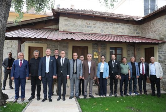 Çivril’de Ahilik Geleneği Yaşatıldı Esnafın Gücü Aile ve Dayanışmadan Geliyor